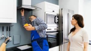 תיקון מוצרי חשמל שמקצרים